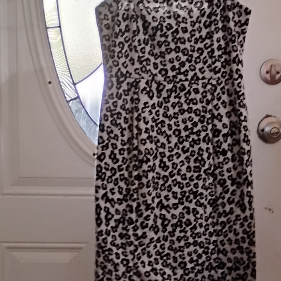 Dresses, J Simpson, Shein, Lush, Game of Thrones Merch. Sizes Sm, MD, an L - Picture 8 of 16